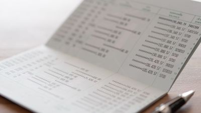 El ahorro de los hogares se desacelera y se sitúa en el 12,8 % en el primer trimestre de 2025