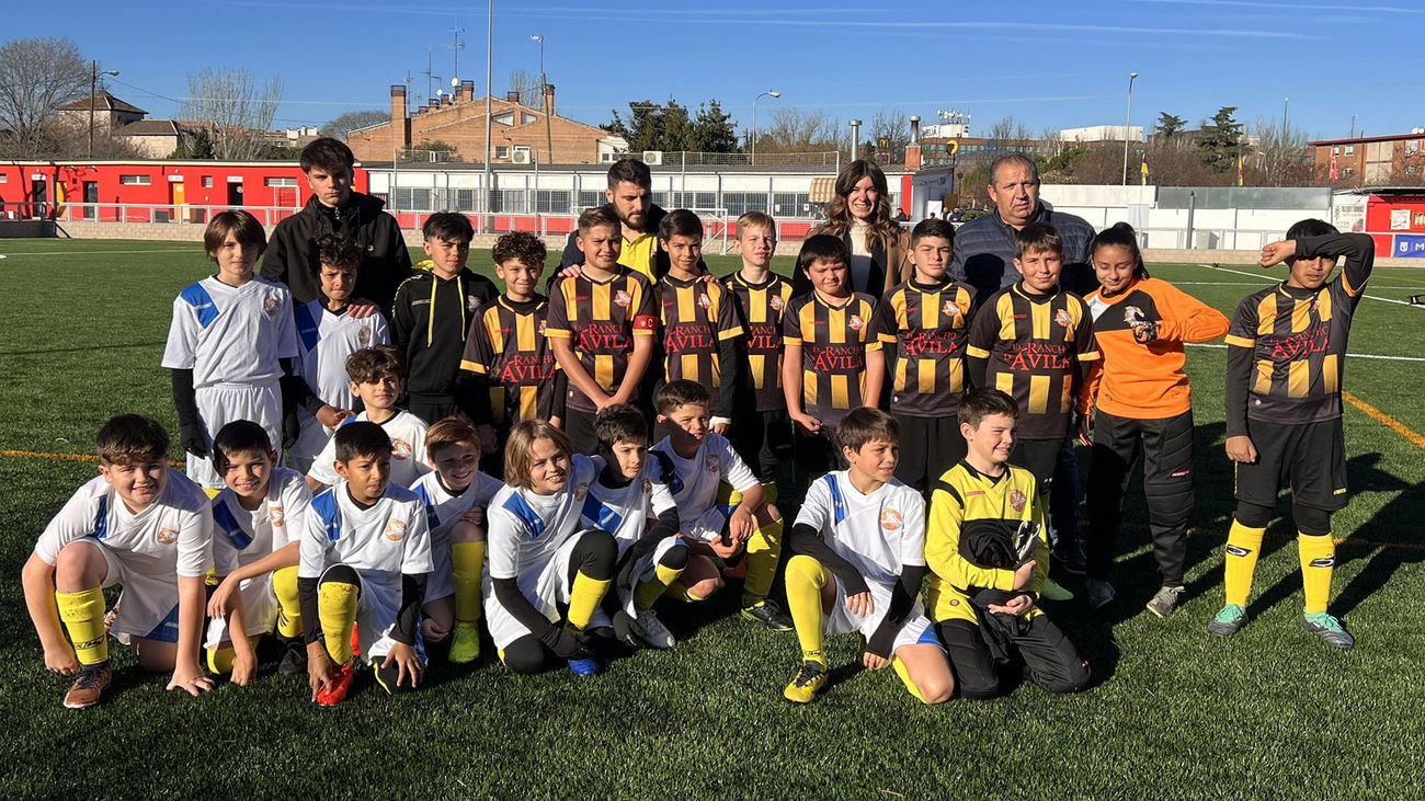 Los Reyes han llegado al CD Barajas, ya no tendrán que jugar en el barro