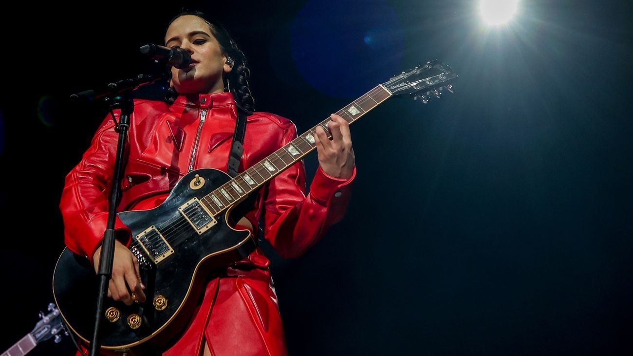 #LLYLM es la nueva canción de Rosalía y ya puedes hacer la pre-reserva