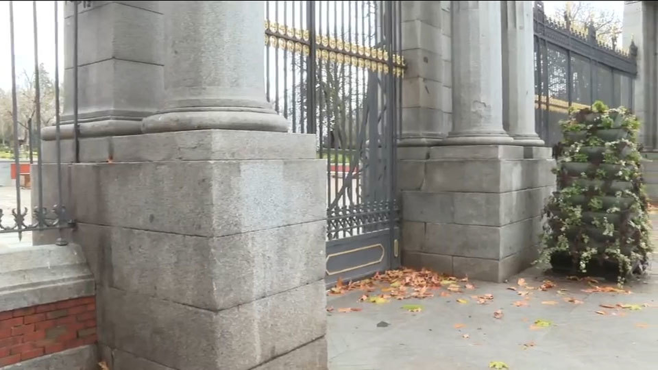 El Retiro y otros ocho parques de Madrid echan el cierre por el viento