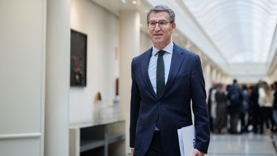 Feijoó abre las puertas del PP a dirigentes de Ciudadanos para "unir el centroderecha" frente a Sánchez