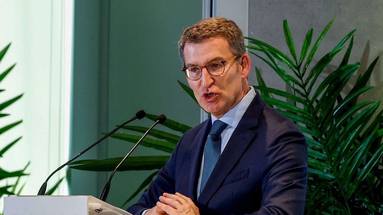 Feijóo carga contra Sánchez: "Es el primer Gobierno de la historia intervenido por sus socios"