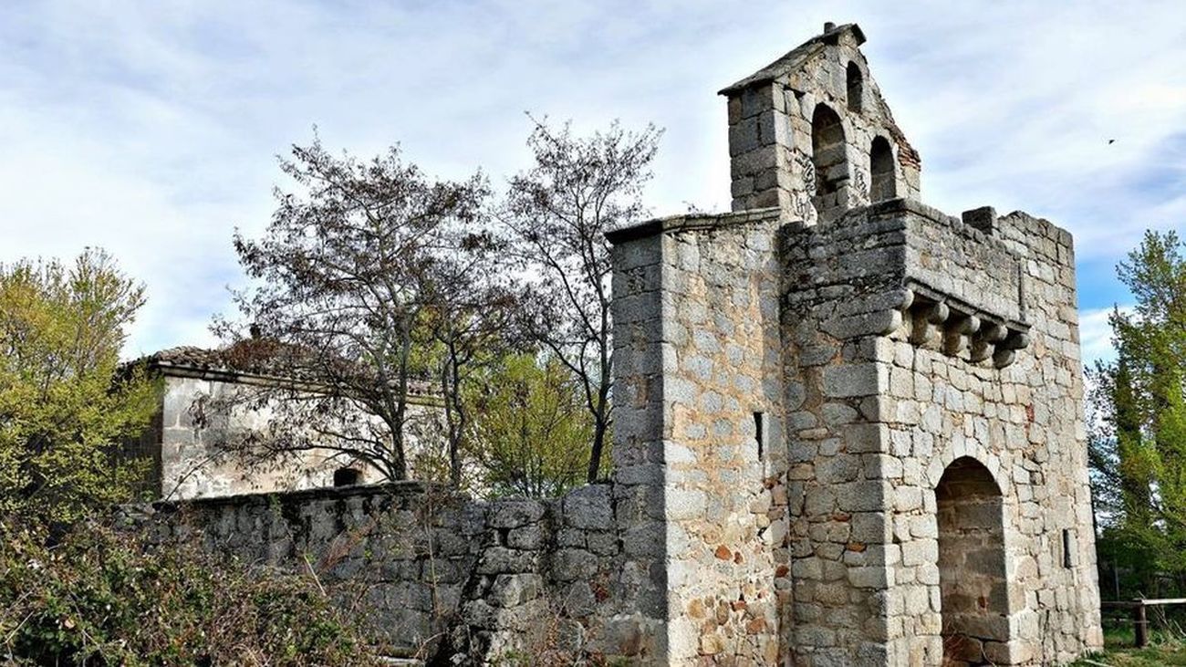 Iglesia de Navalquejigo