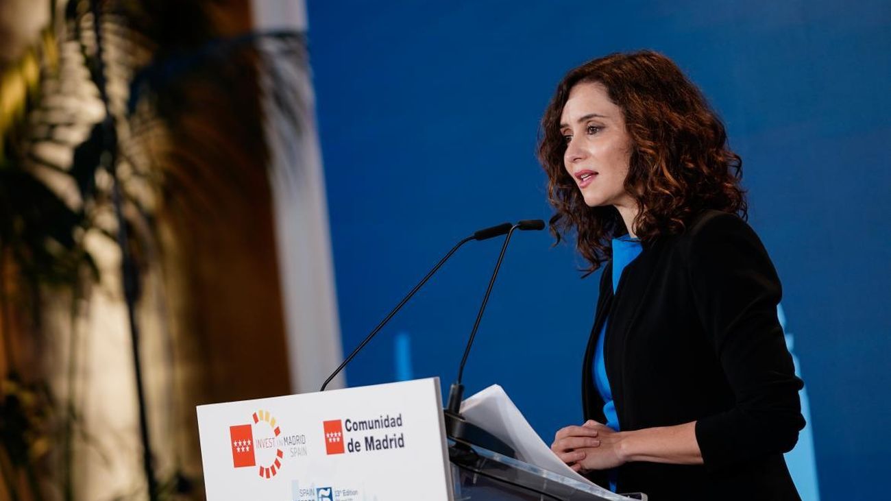 El FT destaca la iniciativa de Ayuso de atraer inversiones como contrapeso a la política de Sánchez