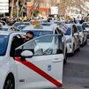 Taxistas de Madrid protestan contra la “precarización del sector” con una marcha pacífica