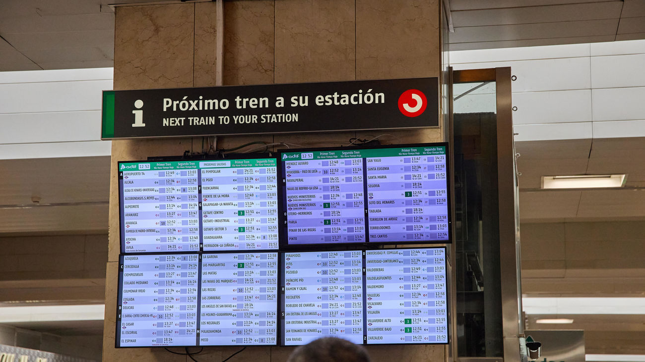 Panel de Renfe en la estación de Chamartín