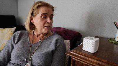 Fuenlabrada triplica el presupuesto para la atención domiciliaria telemática