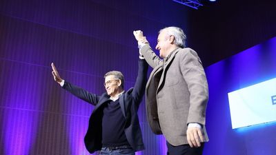 Feijóo  advierte que "cualquier voto a los candidatos del sanchismo"  apunta a Sánchez en Moncloa