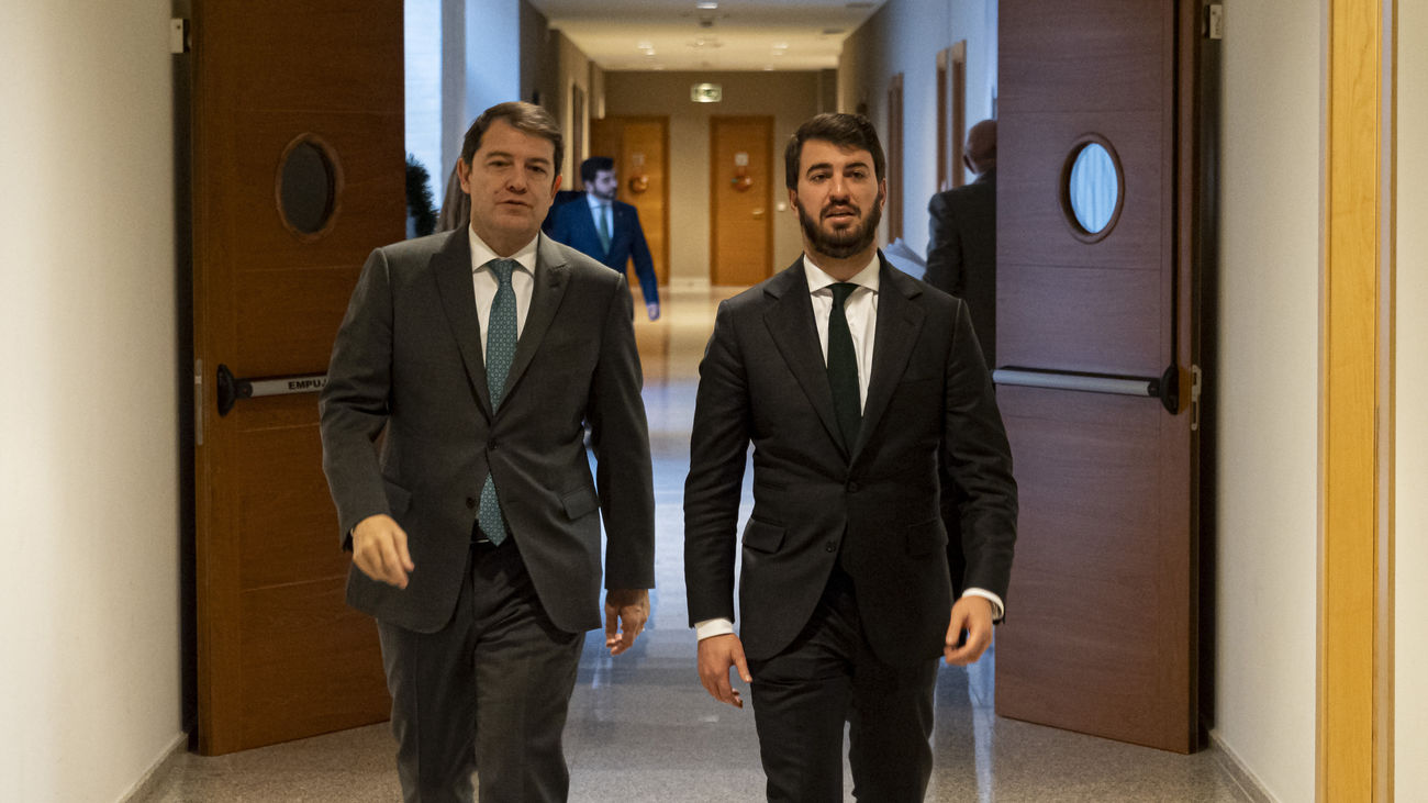 Castilla y León acusa al Gobierno de "vulnerar el derecho de autonomía" por el protocolo sobre el aborto