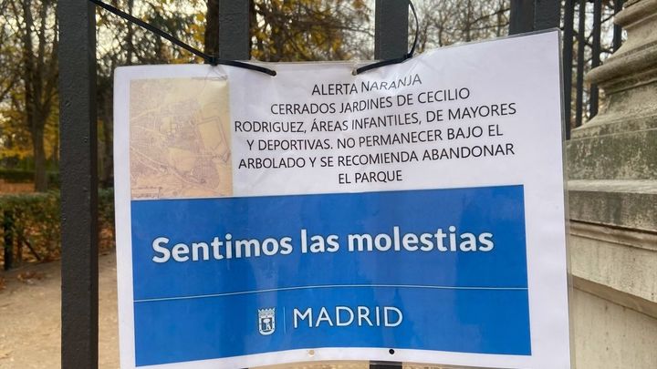 Cibeles flexibiliza los criterios para cerrar El Retiro por meteorología adversa
