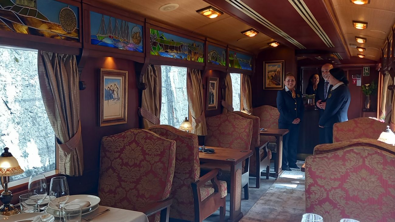 Transcantábrico: Un tren para viajar como en otra época