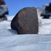 Descubren uno de los meteoritos más grandes jamás hallados en la Antártida