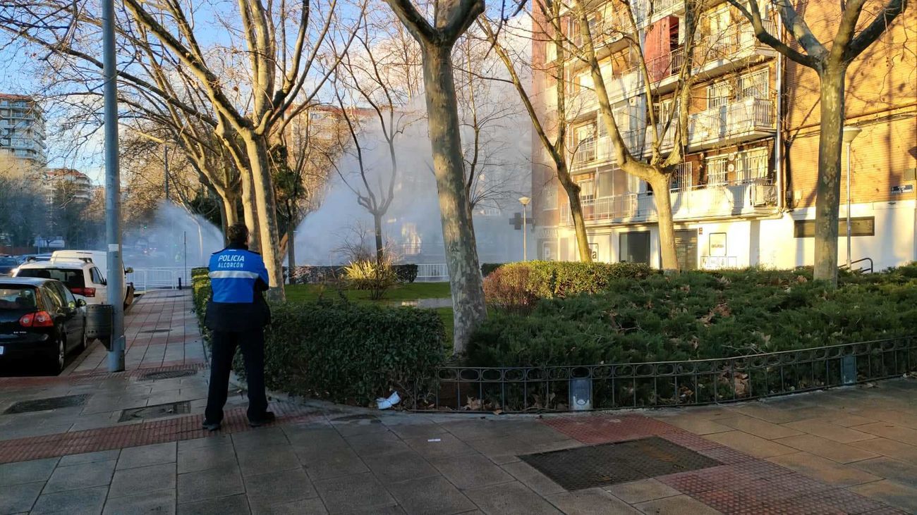 Susto en Alcorcón por la rotura de una tubería de agua
