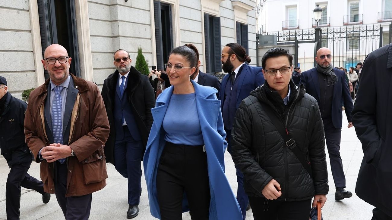 Olona registra una ley en el Congreso para retirar el régimen  de visitas cuando agrede la mujer o hay denuncia falsa