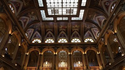 El Ibex 35  cae un 0,55% hasta los 9.281 puntos