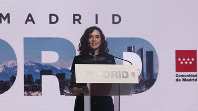 Ayuso lanzará un portal con medidas de apoyo a maternidad y se desmarca de Vox