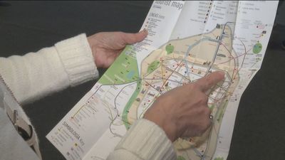 De turismo por Madrid,  con el nuevo mapa de Metro