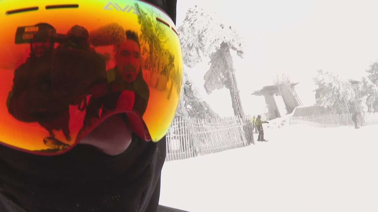 Ya puedes  esquiar en Madrid, abren las pistas de Navacerrada