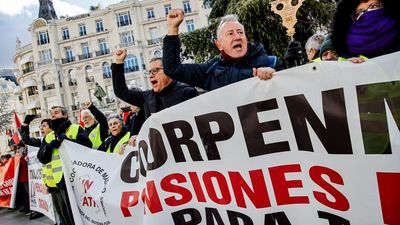 La OCDE insta a España a retrasar la jubilación y recortar las prestaciones