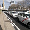 Cientos de taxistas marchan en Madrid contra el reglamento del sector