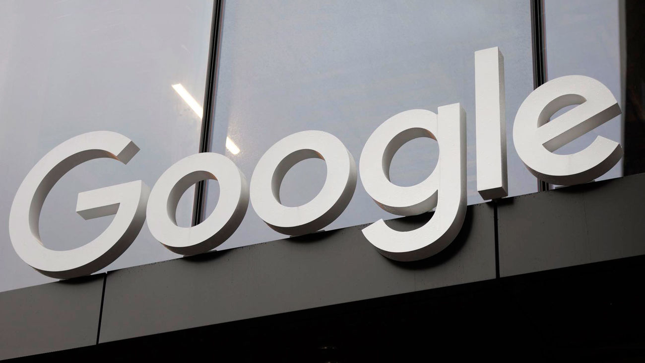 Logo de Google en una de las oficinas de la compañía