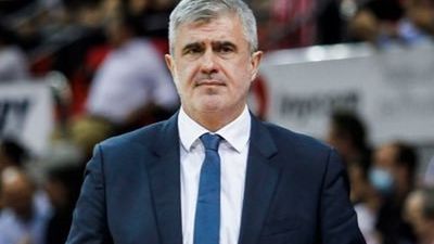 Óscar Quintana vuelve al banquillo del Fuenlabrada 19 años después