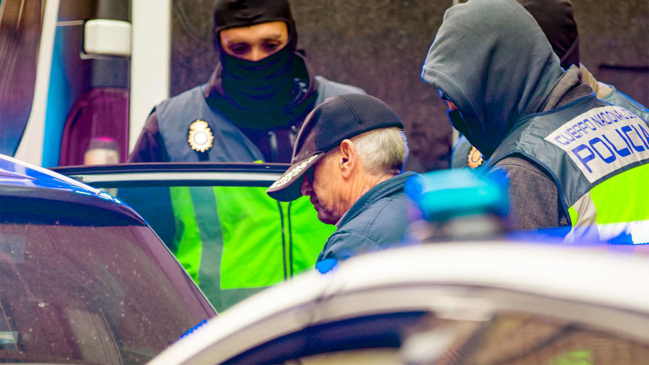 Detenido un hombre de 74 años como responsable del envío de sobres bomba a Sánchez y embajadas en Madrid