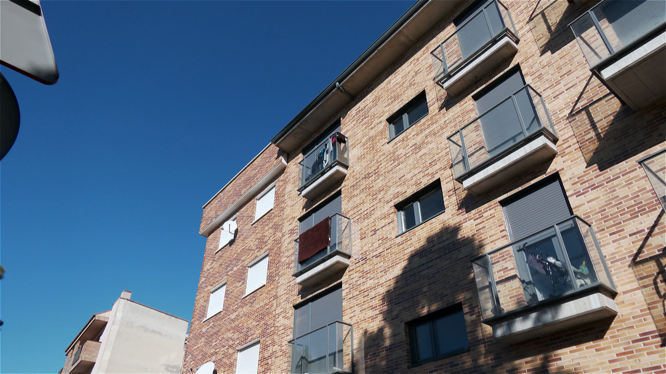 Agreden a un equipo de Madrid Directo a 'azadazo limpio' en Majadahonda