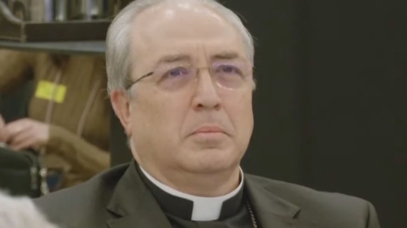 El secretario general de los obispos pide "no identificar terrorismo con ninguna religión"