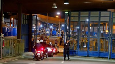 Hallan muerta en una ambulancia a una mujer en la frontera de Melilla