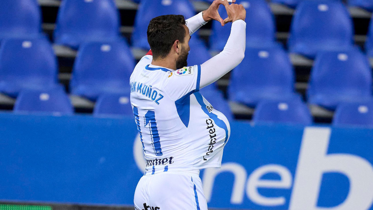 Juan Muñoz: "Ojalá mi hijo venga con el ascenso debajo del brazo"