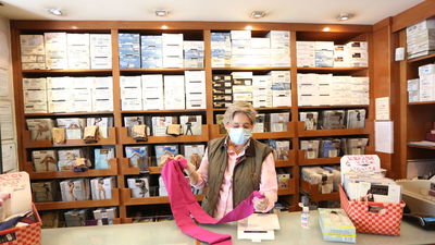 Madrid ayudó en 2022 a cerca de 20.000 autónomos y pymes del comercio