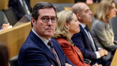 La CEOE no acudirá a la reunión para hablar del salario mínimo