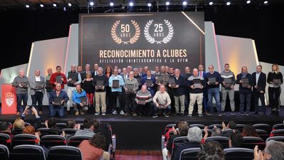 Federación de Fútbol de Madrid homenajea a los clubes con 25 y 50 años de afiliación