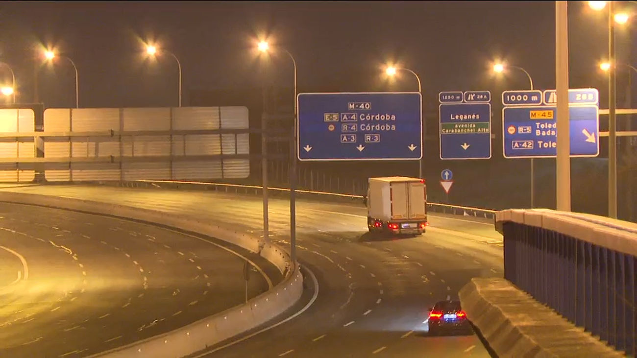 Un hombre de 50 años muere atropellado en la M-40