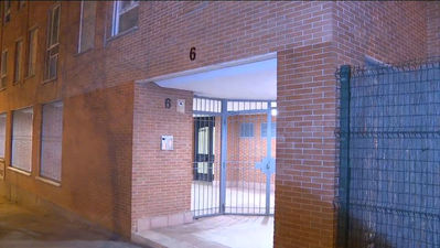 Un niño de 13 años apuñala a la madre de su novia de 12 años por encargo de ella