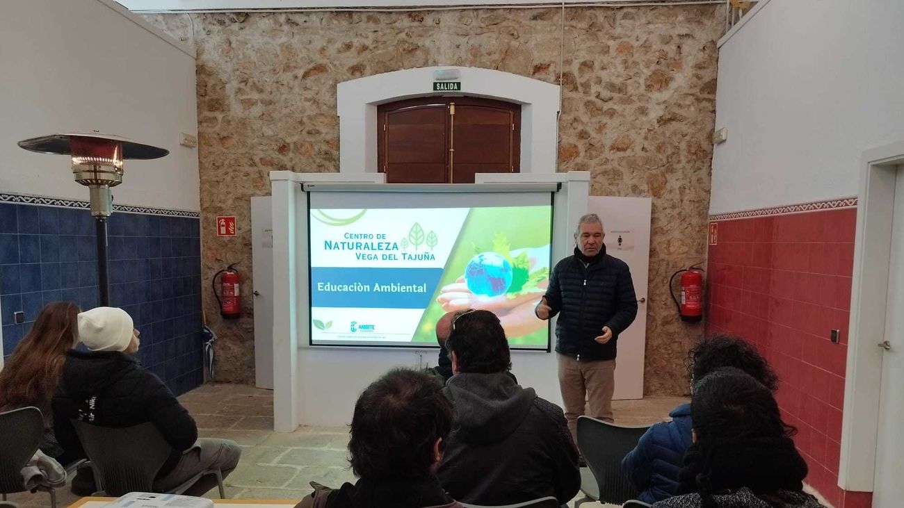 Presentación de los cursos de Ambite en el Centro de Naturaleza Vega del Tajuña