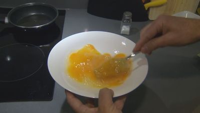 Claves para evitar la salmonelosis cuando hagas tortilla en casa