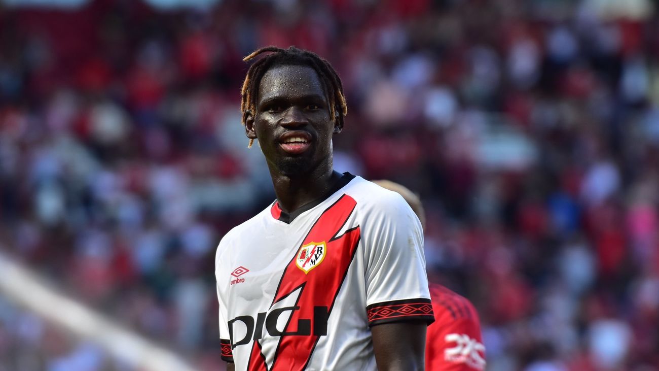 Ciss, enfadado con el Rayo: "No me marcho, han sido egoístas e irrespetuosos"