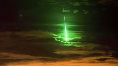 El gran cometa verde Nishimura surcará el cielo esta semana: ¿Cuándo y cómo verlo?