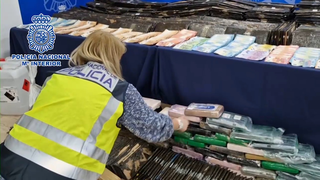 La Policía interviene más de 600 kilos de 'coca' escondida en cajas de fruta