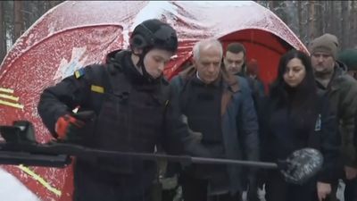 La UE ayudará a Ucrania con 25 millones de euros para desminar el terreno