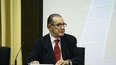 Muere a los 95 años el economista Juan Velarde