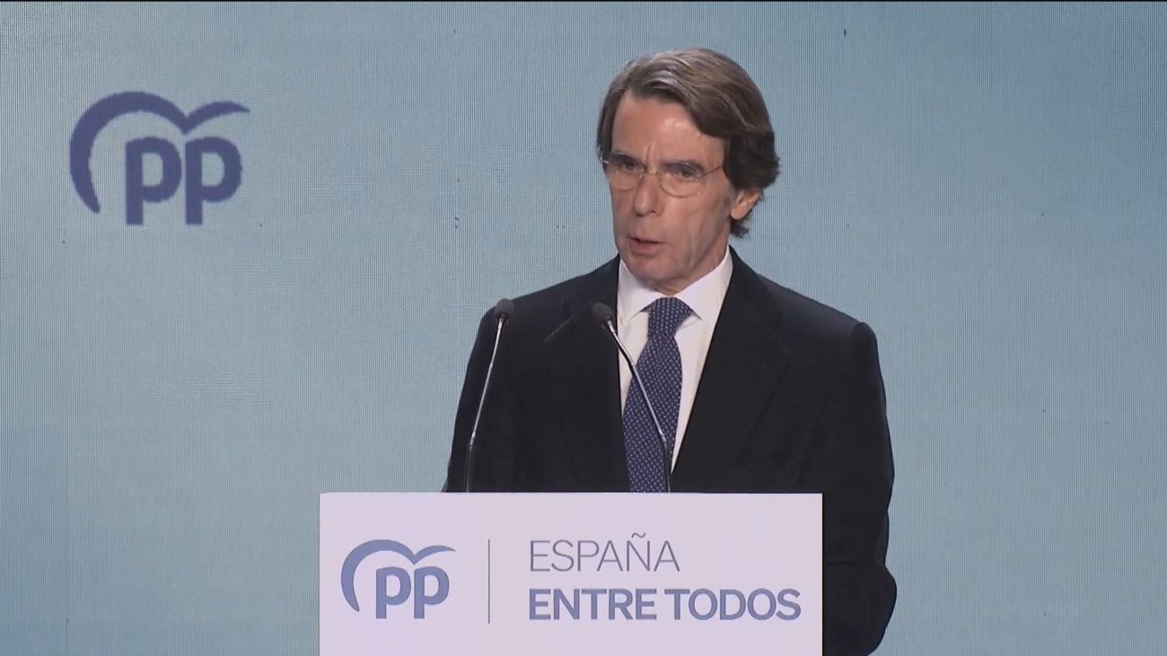 Patxi López responde con dureza a Aznar