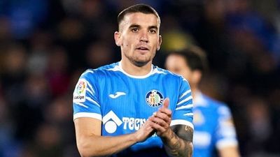 Arambarri renueva con el Getafe hasta 2028