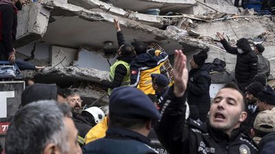 Dos españoles en paradero desconocido en Turquía, tras el terremoto