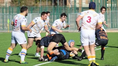 Pozuelo Rugby Unión y Complutense luchan hasta el final, pero sin suerte
