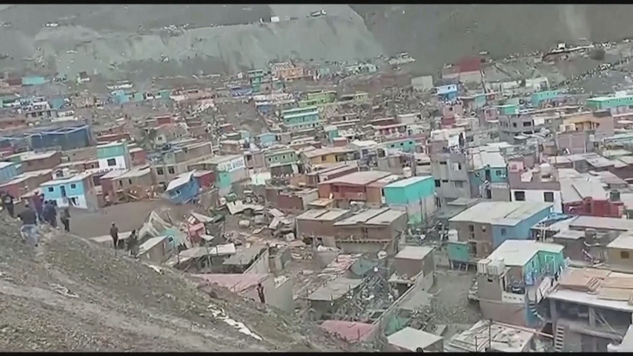 Un alud por fuertes lluvias deja 15 muertos en el sur de Perú