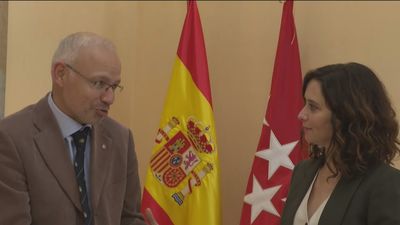 Ayuso recibe al presidente del Colegio de Médicos de Madrid