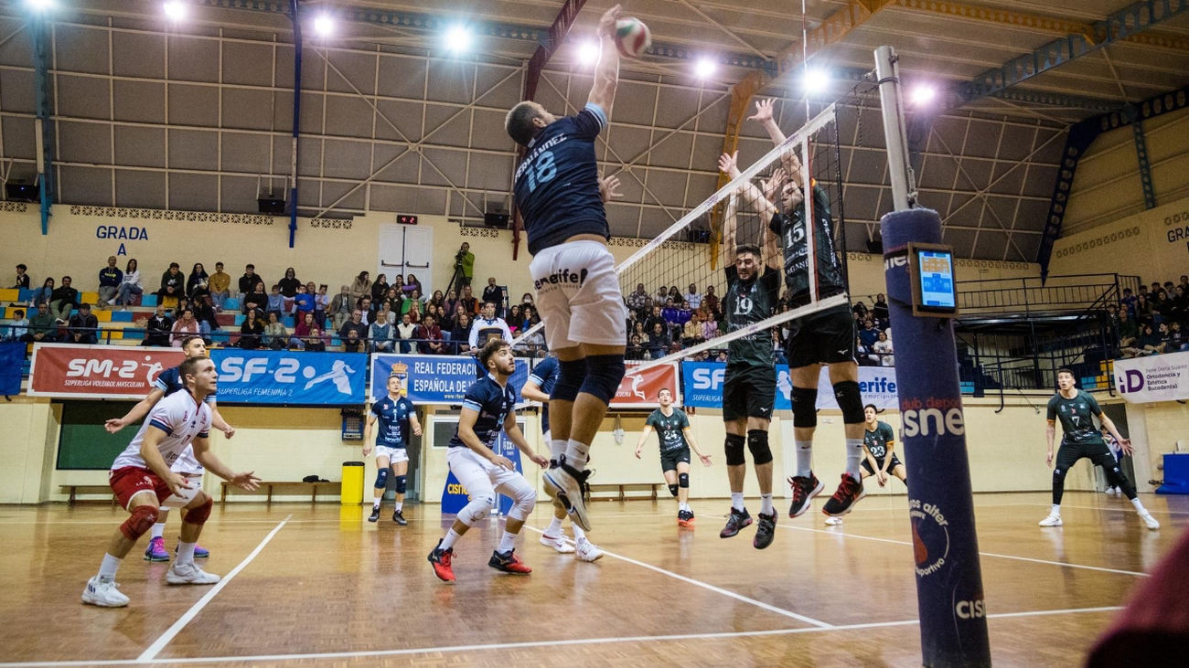 El Pinto gana al Collado Villalba y el Leganés bate al líder